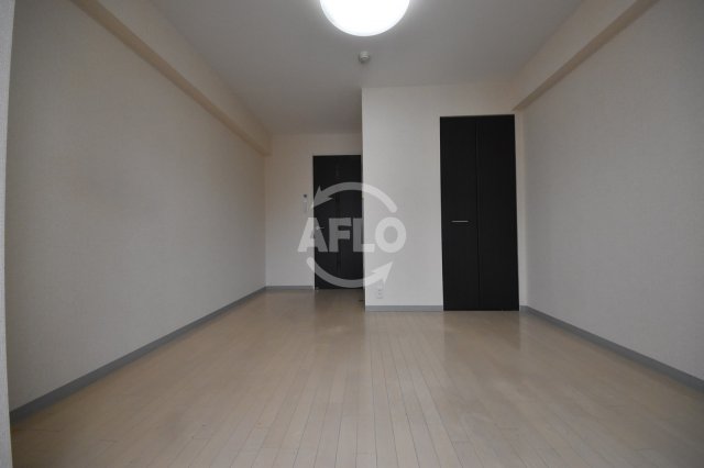 居室・リビング　ロイヤルレジデンス北梅田　洋室