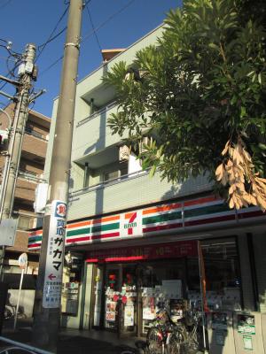 コンビニ　セブンイレブン 川崎木月3丁目店（コンビニ）まで837m