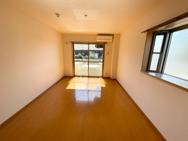 居室・リビング　※室内写真反転タイプ別室サンプル写真