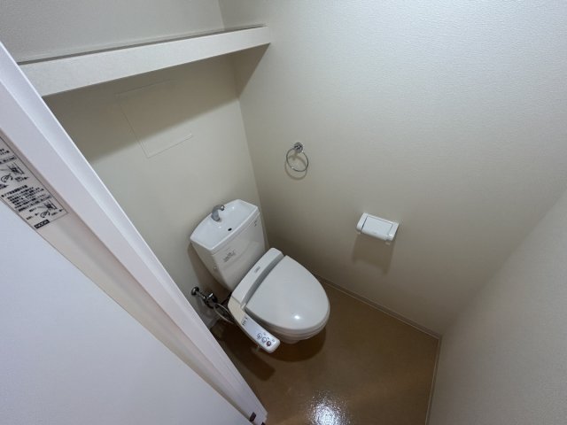 トイレ　ウォシュレット付です！（同仕様のお部屋のお写真です）