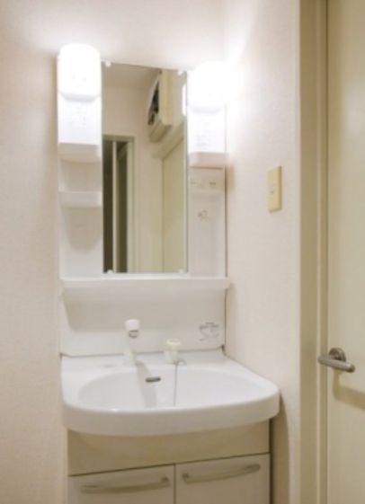 洗面設備　独立洗面台です