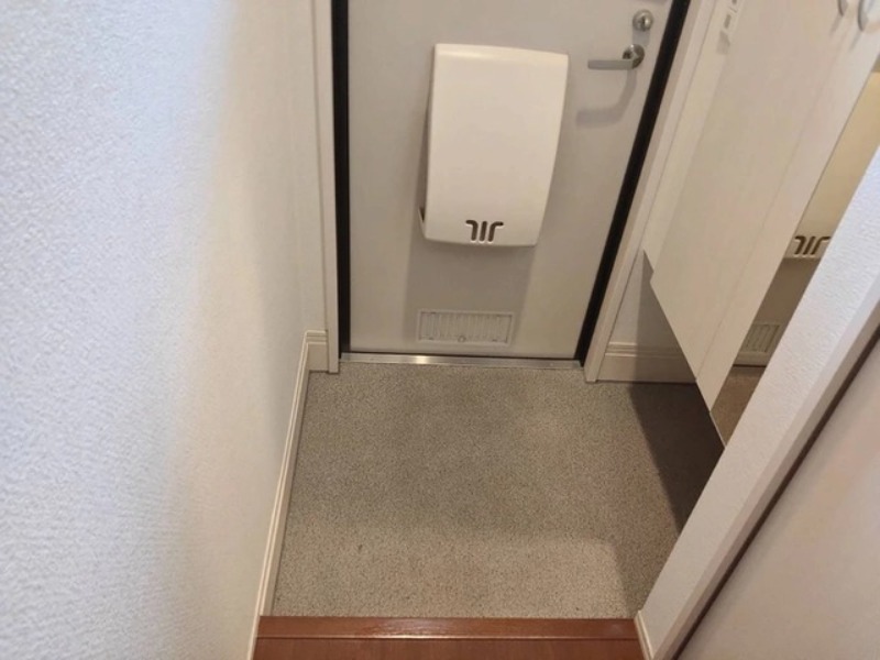 玄関　図面と現状に相違がある場合には現状を優先