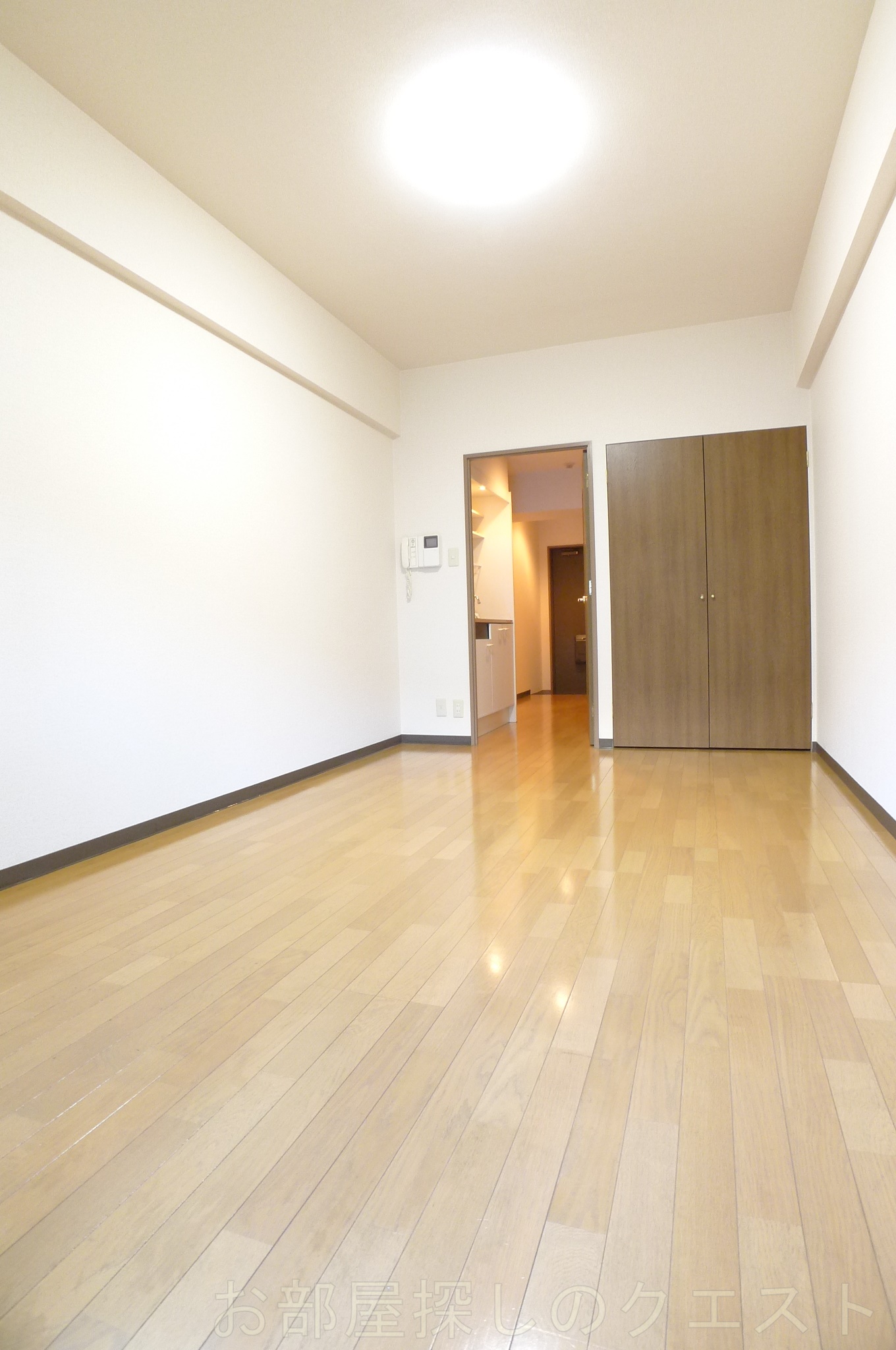 居室・リビング　(写真は同物件イメージです。)