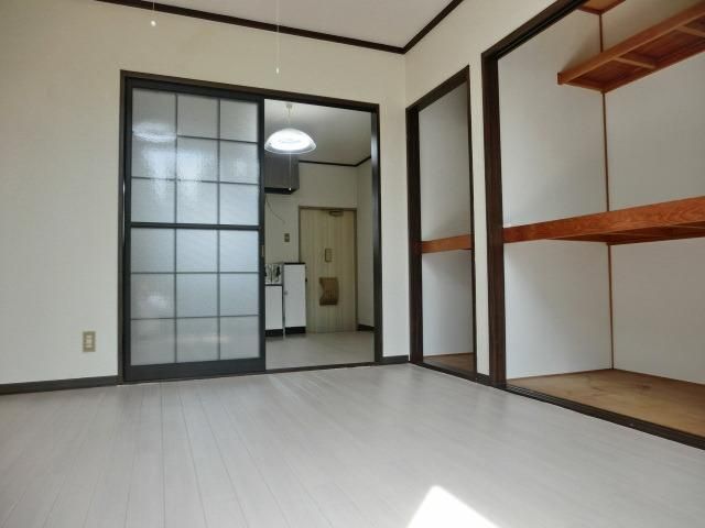 居室・リビング　和室から洋室へ