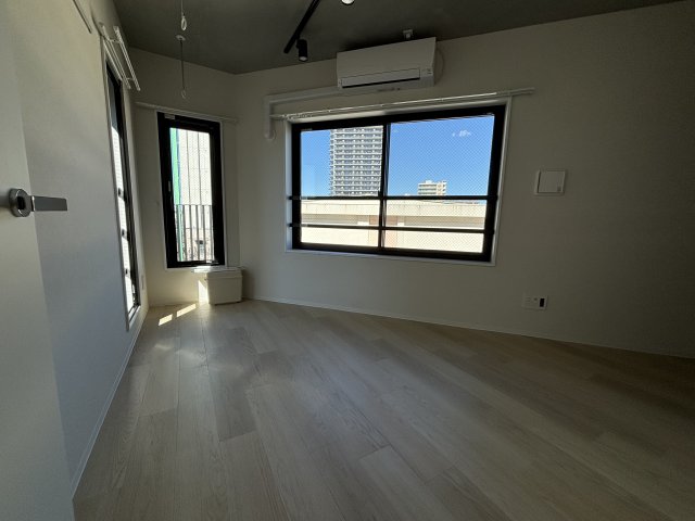 その他部屋・スペース　使い勝手のいい寝室です