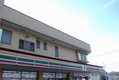 コンビニ　セブンイレブン長泉下長窪店（コンビニ）まで200m