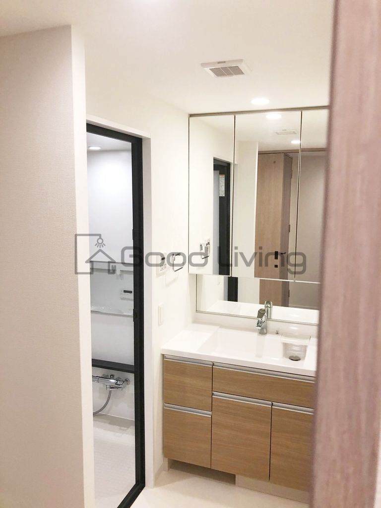 洗面設備　身だしなみもバッチリ