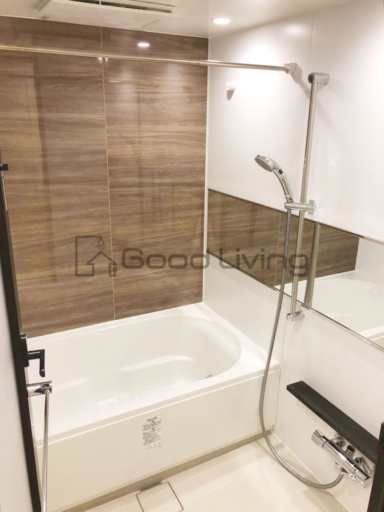 バス・シャワールーム　一日の疲れを癒しましょう