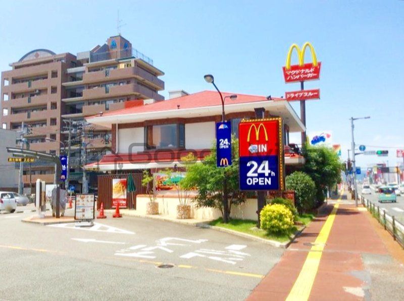 飲食店　マクドナルド202原店（飲食店）まで560m
