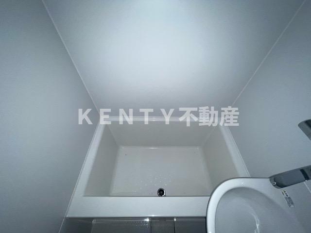 バス・シャワールーム　落ち着いた空間のお風呂です