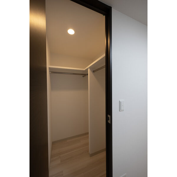 収納　※写真は別室の参考です。現況優先