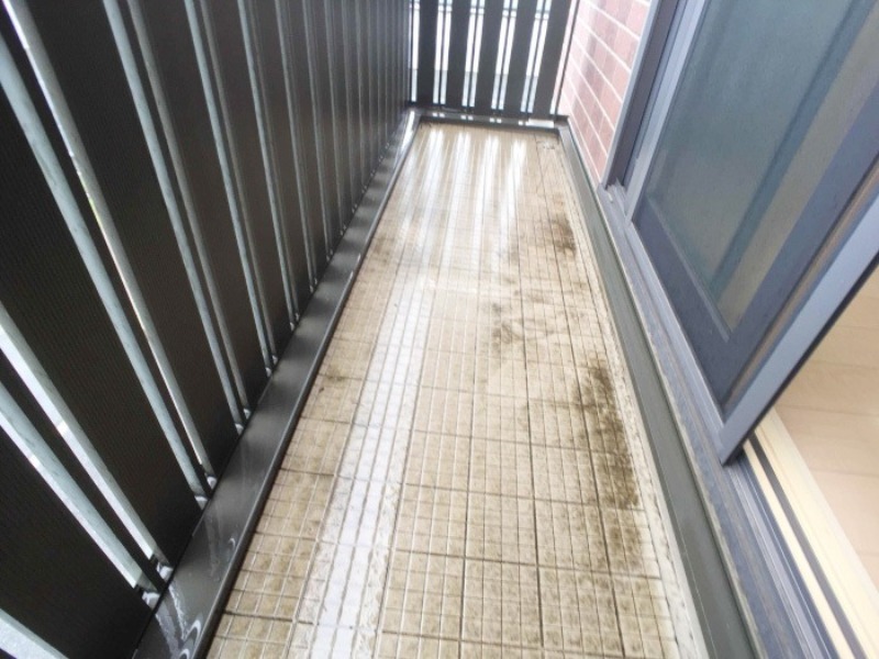 バルコニー　図面と現状に相違がある場合には現状を優先