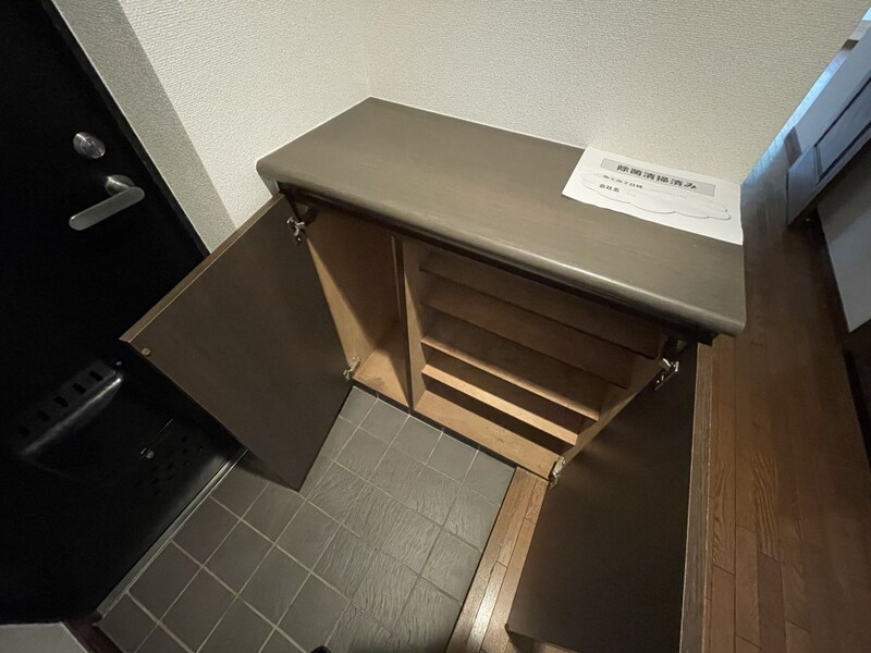 玄関　便利なカウンター型シューズボックス♪