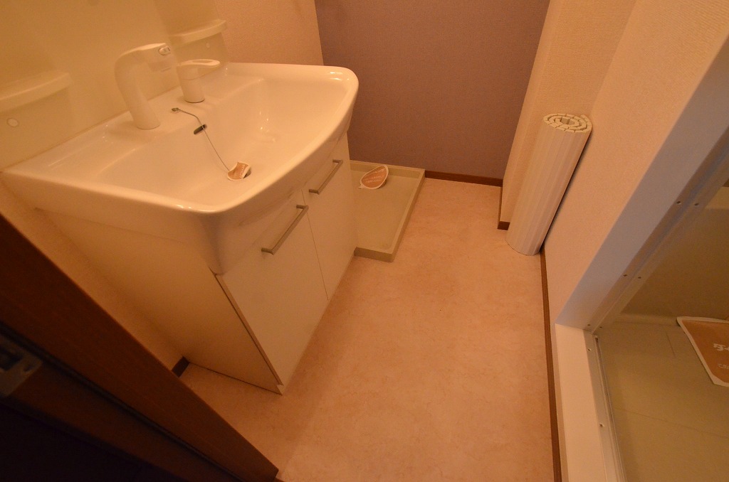 洗面設備　洗髪洗面化粧台付き♪