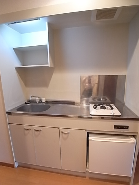 キッチン　お料理のやり易いシステムキッチンです