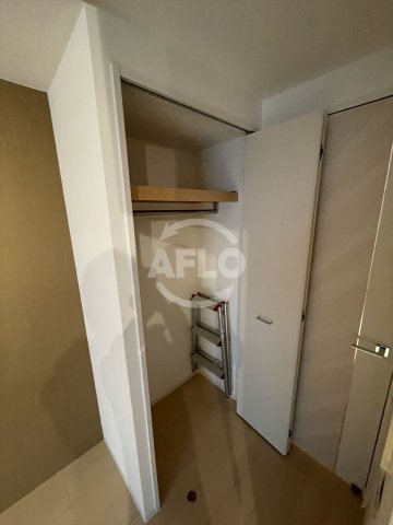 収納　SERENiTE本町エコート(セレニテ本町エコート)　クロー