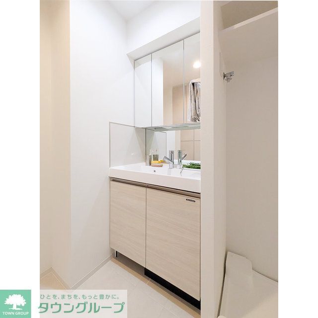 洗面設備　【家具・家電の備え付けはありません】