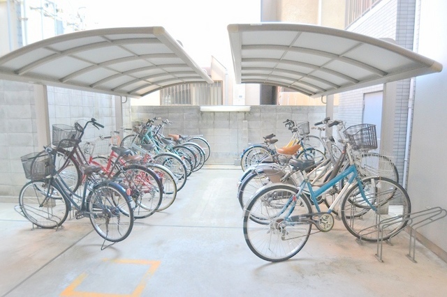 駐車場　駐輪場