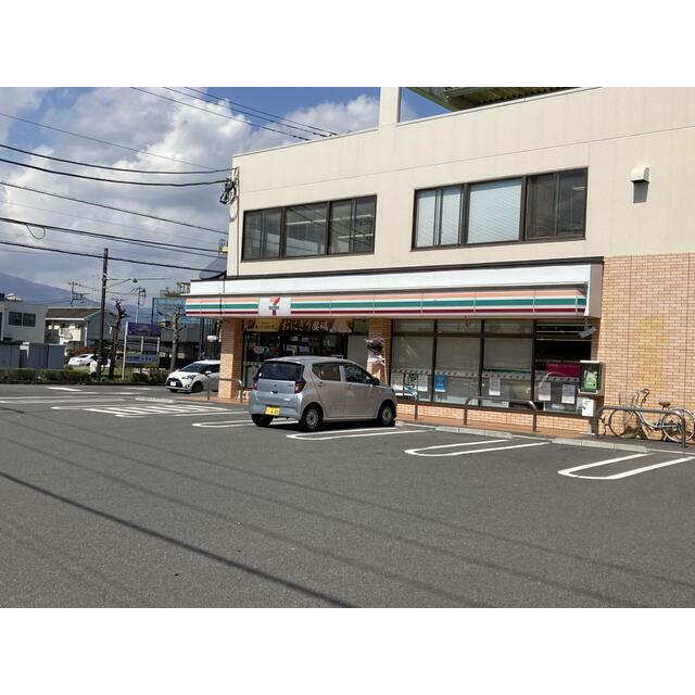 コンビニ　セブンイレブン小田原南鴨宮店（コンビニ）まで433m