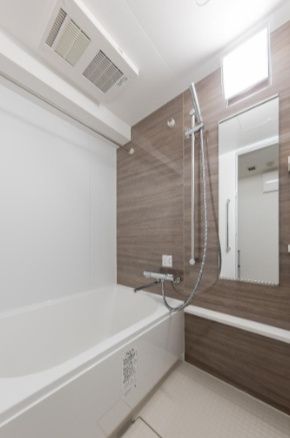 バス・シャワールーム　☆ゆったりくつろげるお風呂☆