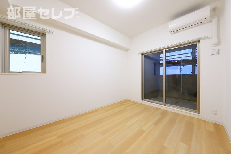 居室・リビング　※反転タイプ写真