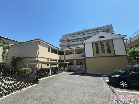 建物外観　外観写真（昼）