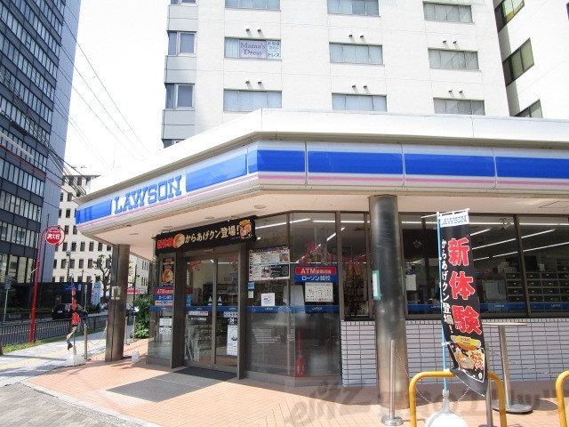 コンビニ　ローソン江坂駅前店（コンビニ）まで200m