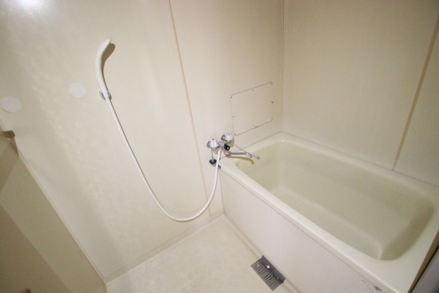 バス・シャワールーム　※別号室の参考写真、現況優先※