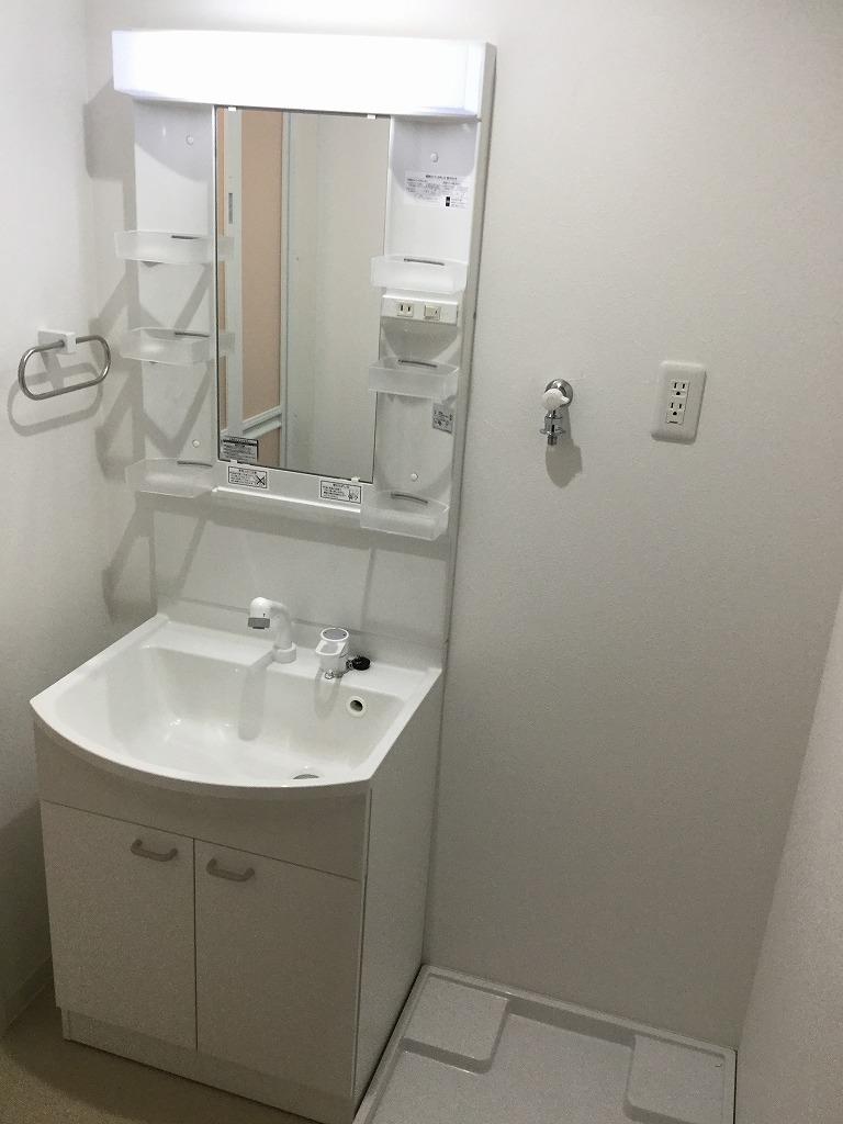 洗面設備　202号室撮影分