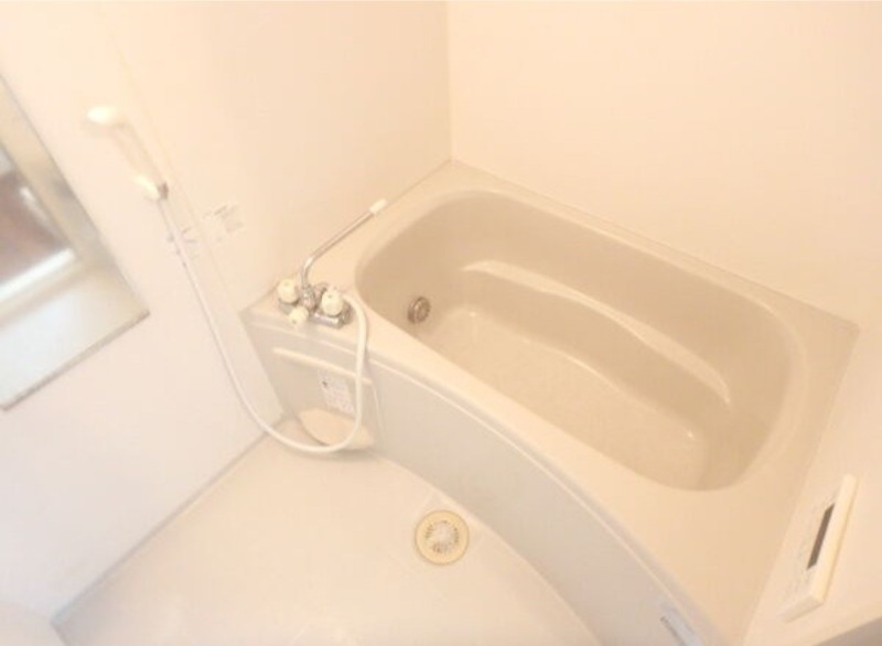 バス・シャワールーム　図面と現状に相違がある場合には現状を優先