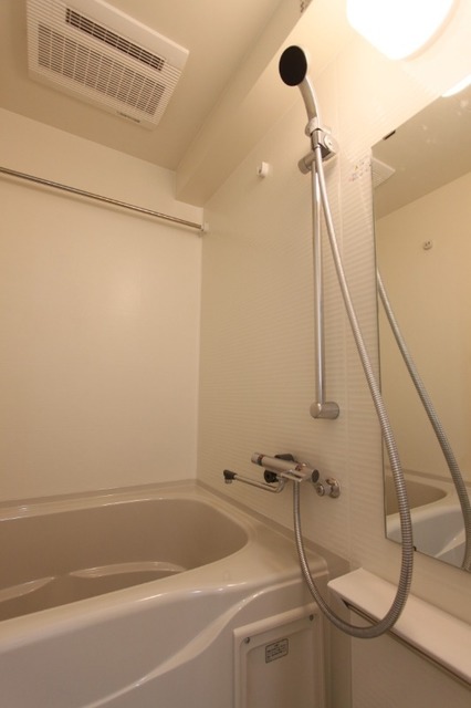 バス・シャワールーム　バスルーム