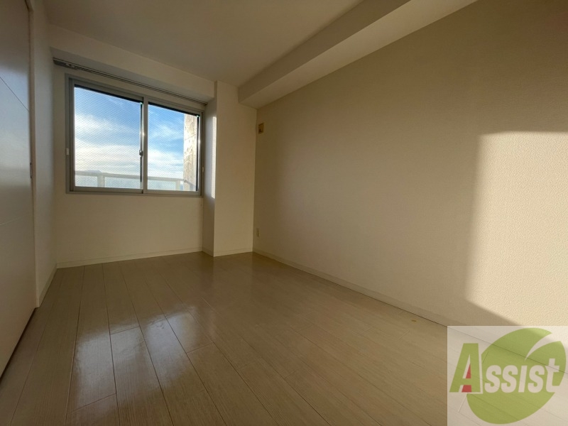 その他部屋・スペース　寝室です。二部屋をどう使うかはあなた次第です！