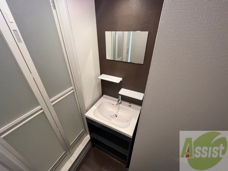 洗面設備　こちらに洗面台があります。朝の洗顔はこちらで。