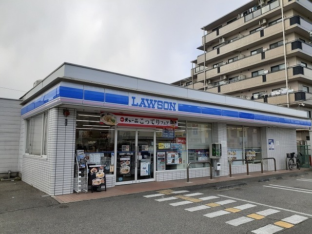 コンビニ　ローソン伊丹池尻店（コンビニ）まで600m