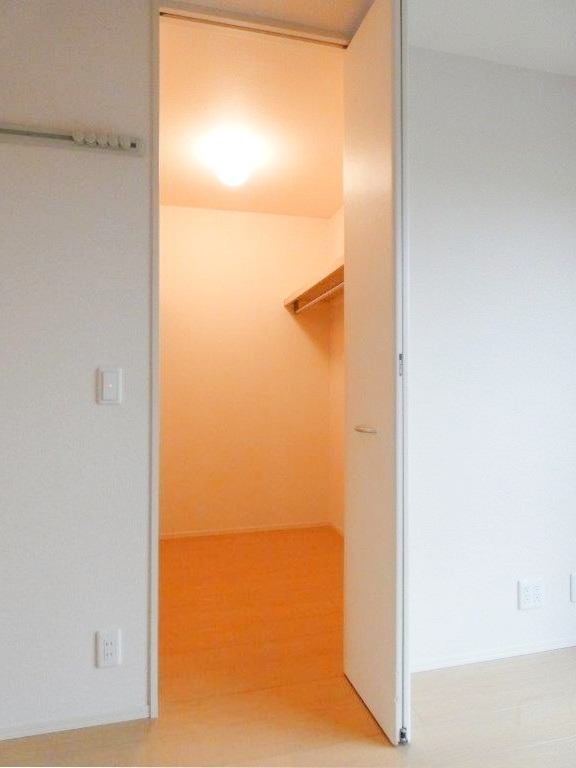 収納　図面と現状に相違がある場合には現状を優先