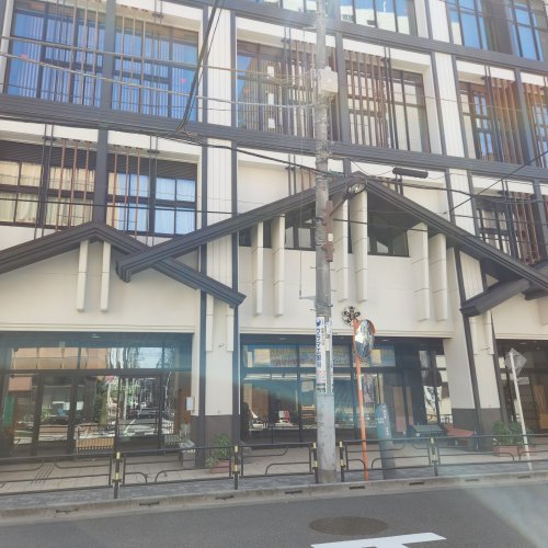 小学校　蔵前小学校（小学校）まで2825m