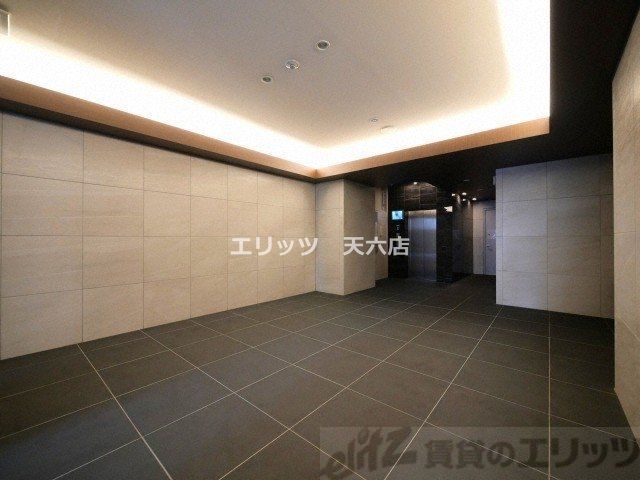 ロビー　エントランス