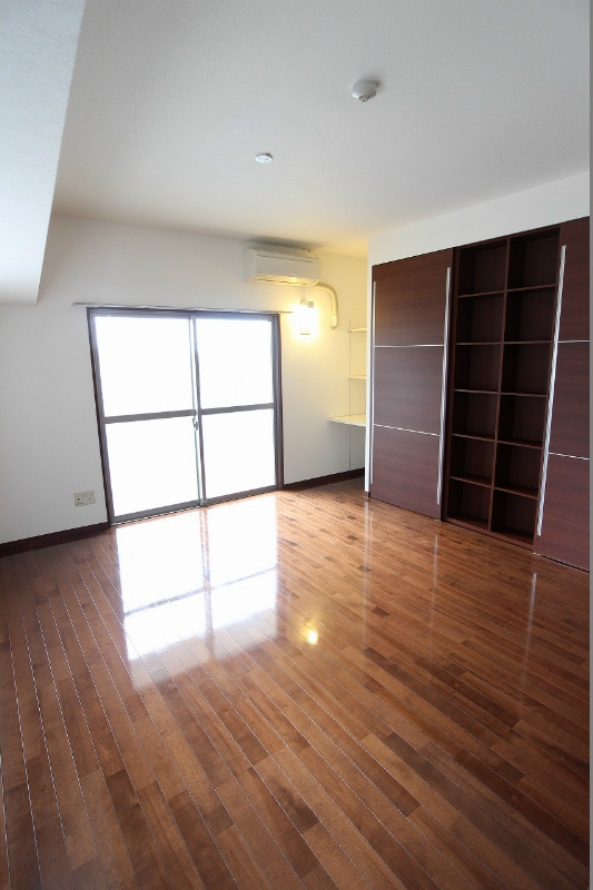 その他部屋・スペース　寝室も大きくて開放的！