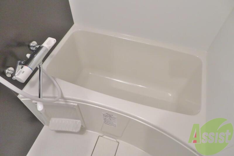 バス・シャワールーム　お風呂もキレイですね。毎日、キレイになって下さいませ