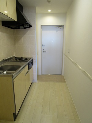 玄関　キッチン～玄関