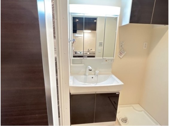 洗面設備　洗髪洗面化粧台