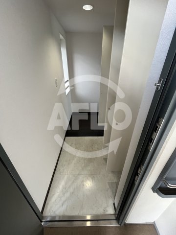 玄関　エル・セレーノ上本町レジデンス　玄関