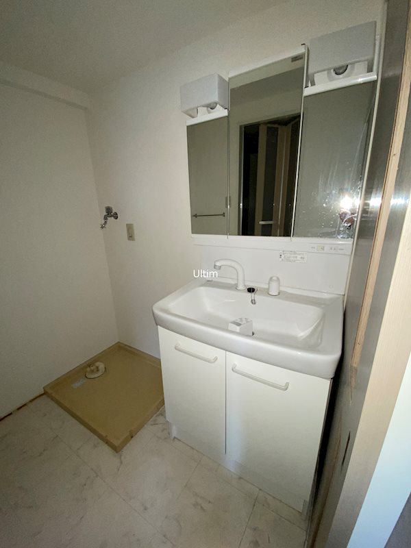 洗面設備　他の部屋の写真です
