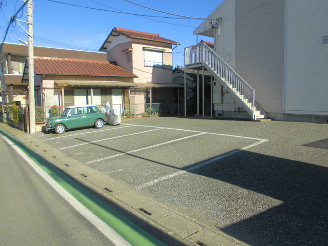 駐車場　敷地内駐車場※要空確認