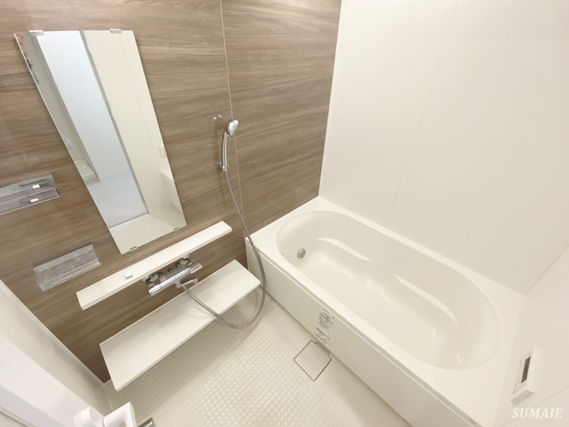 バス・シャワールーム　ゆったりできるバスルーム☆