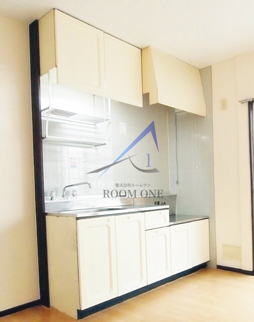 キッチン　キッチンです。