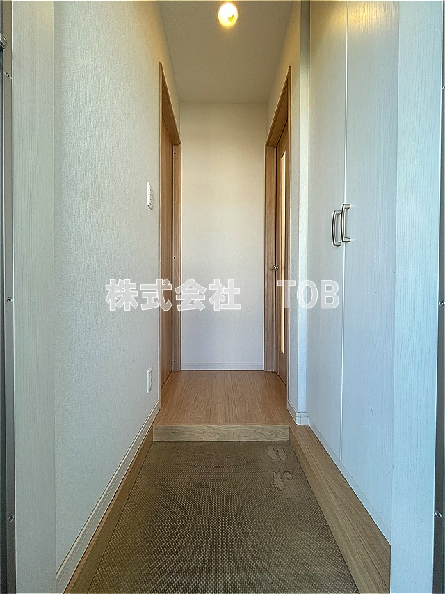 玄関　※クリーニング完了前※