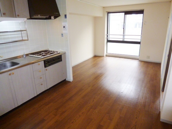 居室・リビング　陽当り良好のリビング！