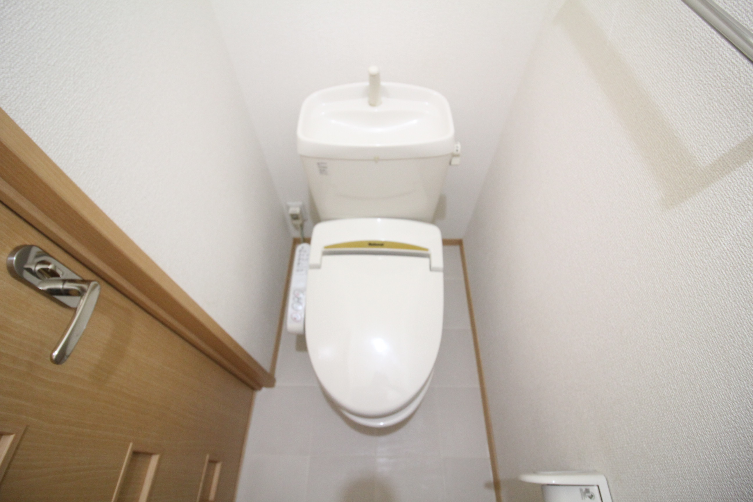 トイレ　温水洗浄暖房便座♪