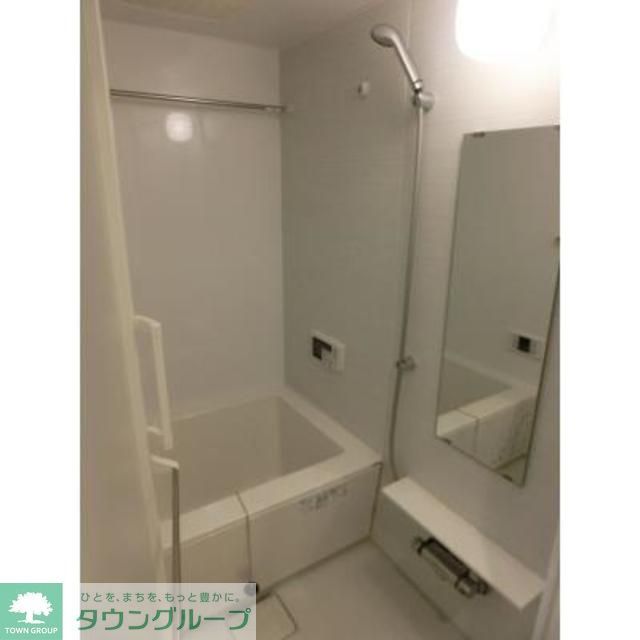 バス・シャワールーム　※写真は同タイプ住戸です。